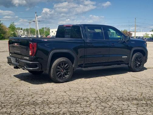 Onyx Black 2026 GMC Sierra 1500 Elevation