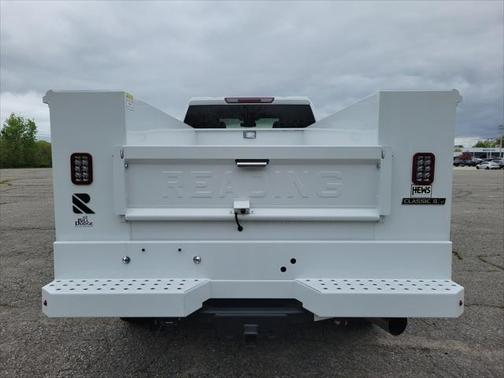 2025 GMC Sierra 3500 Base