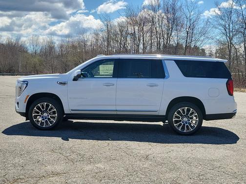 Summit White 2026 GMC Yukon XL Denali