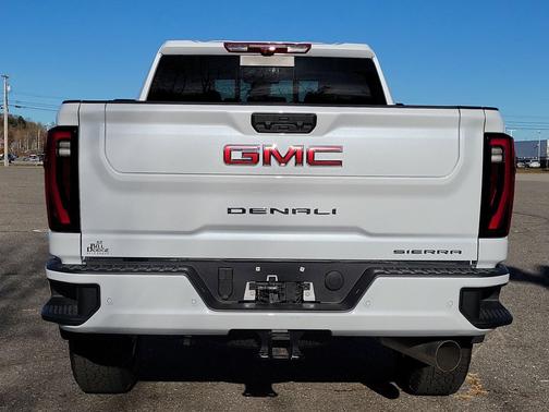 2026 GMC Sierra 2500 Denali