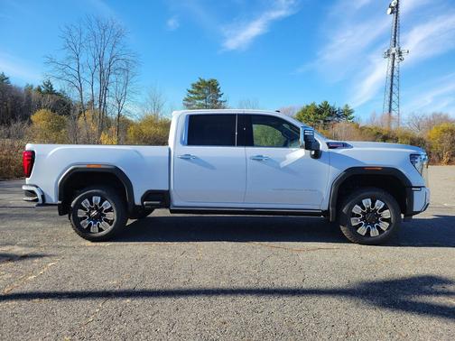 2026 GMC Sierra 2500 Denali