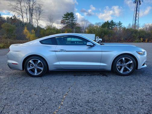 2015 Ford Mustang EcoBoost Premium