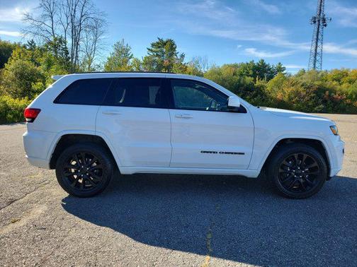 2020 Jeep Grand Cherokee Altitude