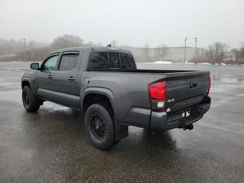 2018 Toyota Tacoma SR