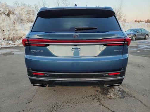 2025 Buick Enclave Preferred FWD