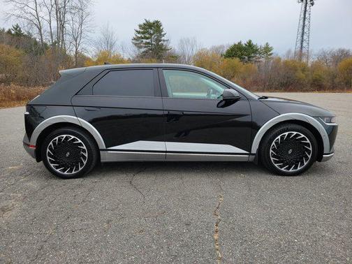 2024 Hyundai IONIQ 5 Limited