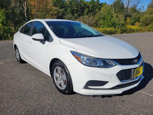 2016 Chevrolet Cruze LS Auto