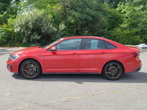 Kings Red Metallic 2022 Volkswagen Jetta GLI 2.0T Autobahn
