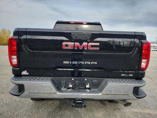 2026 GMC Sierra 2500 SLE