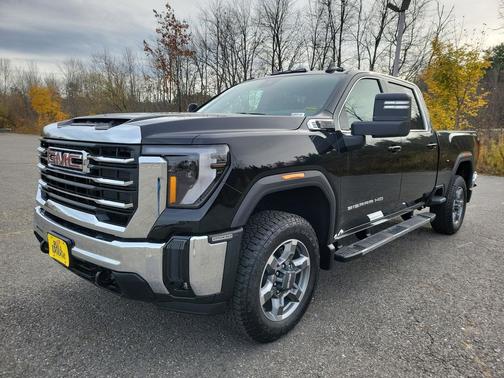 2026 GMC Sierra 2500 SLE