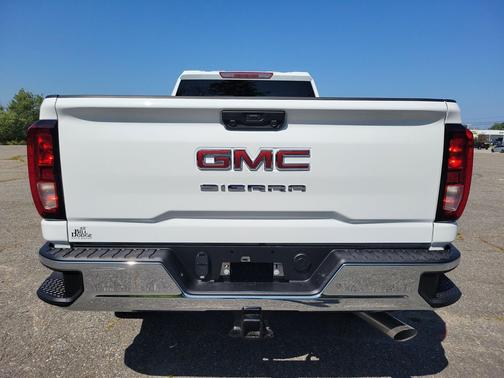 2025 GMC Sierra 2500 Base