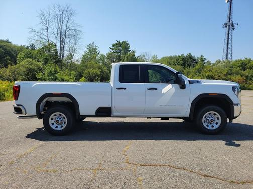 2025 GMC Sierra 2500 Base