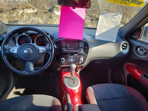 Bordeaux Black 2015 Nissan Juke SV