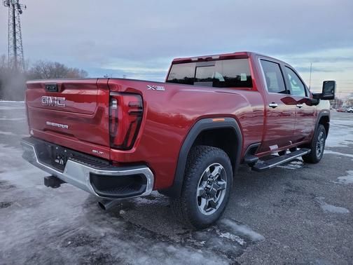 2026 GMC Sierra 2500 SLT