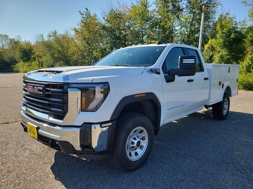 2025 GMC Sierra 3500 Base