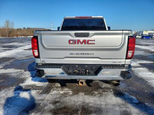 2022 GMC Sierra 2500 SLE