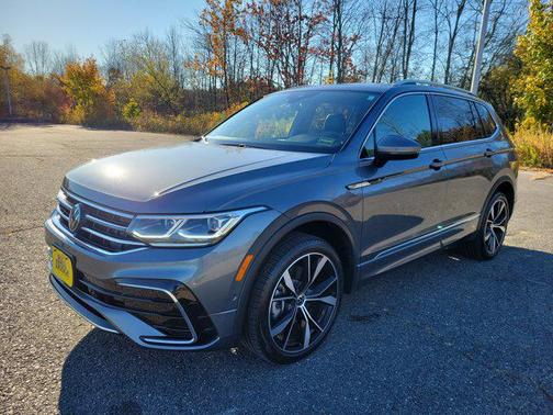 2024 Volkswagen Tiguan 2.0T SEL R-Line 4MOTION