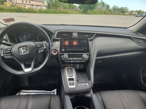 Platinum White Pearl 2021 Honda Insight Touring
