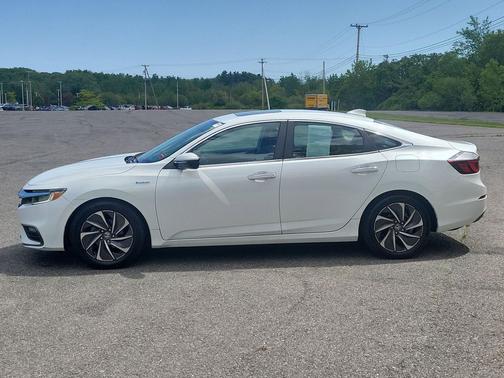 Platinum White Pearl 2021 Honda Insight Touring