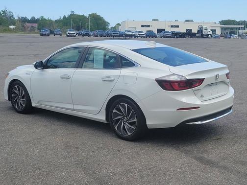 Platinum White Pearl 2021 Honda Insight Touring