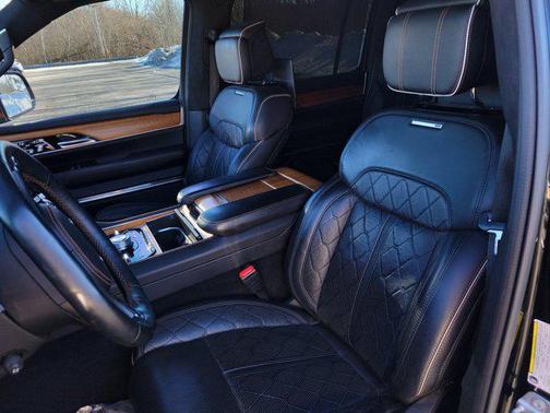 2022 Jeep Grand Wagoneer Series III 4x4