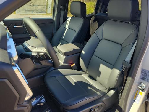 Coastal Dune 2026 GMC Canyon Elevation
