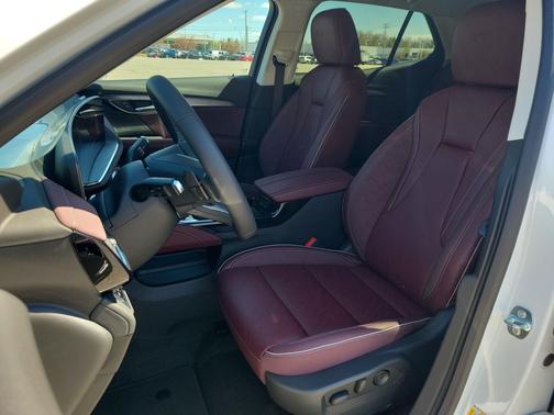 Summit White 2026 Buick Envision Sport Touring AWD