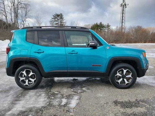 2021 Jeep Renegade Trailhawk