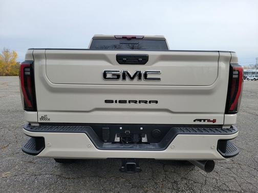 2026 GMC Sierra 2500 AT4