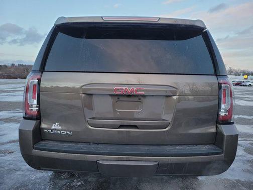 2016 GMC Yukon SLT