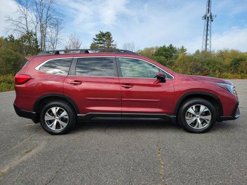 2023 Subaru Ascent Premium 7-Passenger