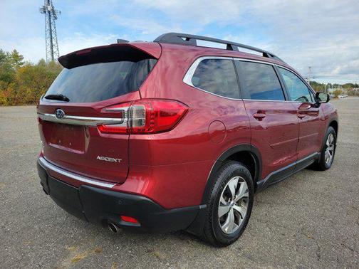 2023 Subaru Ascent Premium 7-Passenger