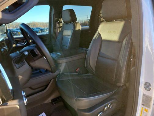 2024 GMC Sierra 2500 Denali