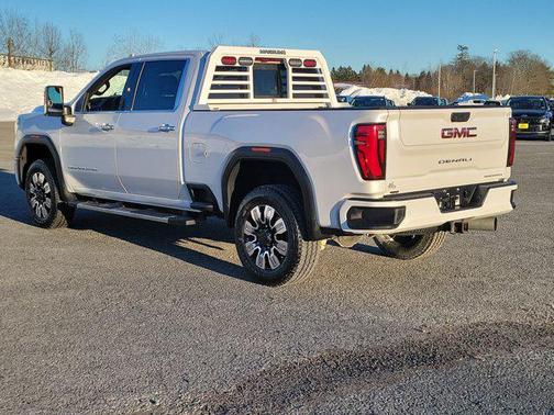 2024 GMC Sierra 2500 Denali