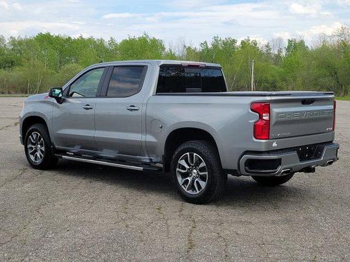 Sterling Gray Metallic 2025 Chevrolet Silverado 1500 RST