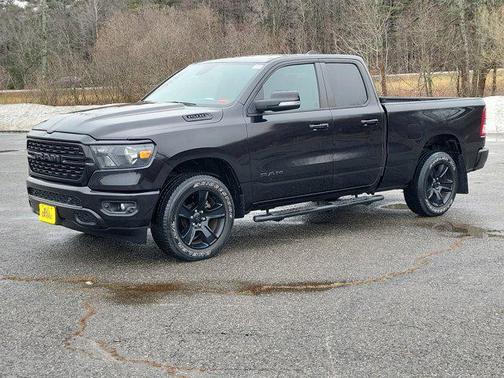Diamond Black Crystal Pearlcoat 2022 RAM 1500 Big Horn/Lone Star