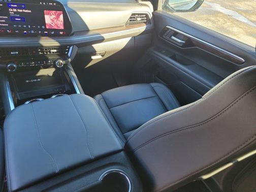 2025 Chevrolet Tahoe 4WD Z71