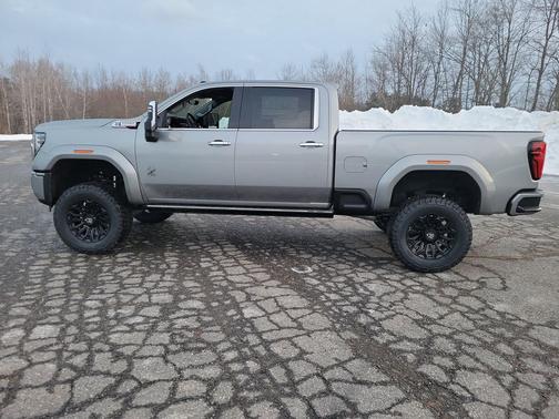 2026 GMC Sierra 2500 Denali