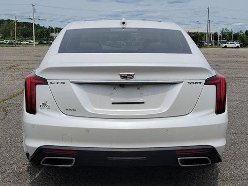 2022 Cadillac CT5 Premium Luxury RWD