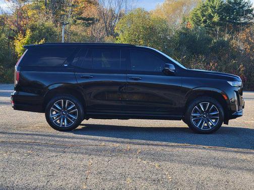 2022 Cadillac Escalade Sport