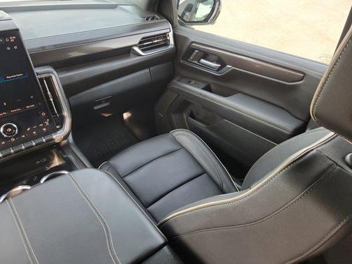 2025 GMC Yukon XL 4WD Elevation