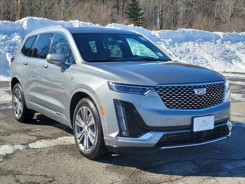 2025 Cadillac XT6 Premium Luxury AWD