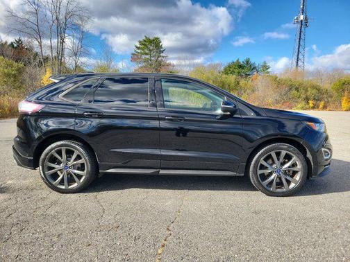 2016 Ford Edge Sport