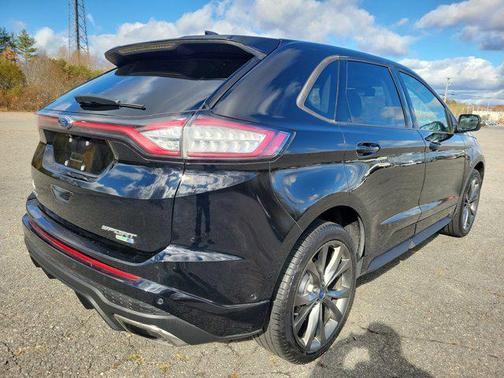2016 Ford Edge Sport