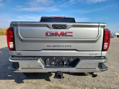 2026 GMC Sierra 2500 SLE