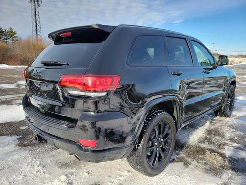 2020 Jeep Grand Cherokee Altitude