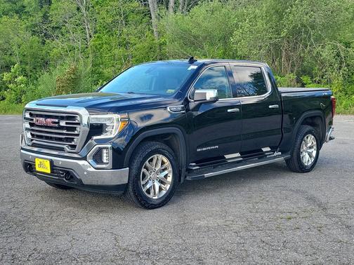 Onyx Black 2021 GMC Sierra 1500 SLT