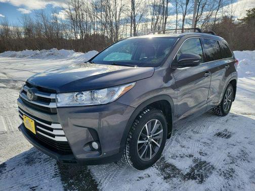 2018 Toyota Highlander SE