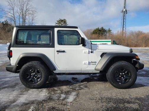 2020 Jeep Wrangler Sport