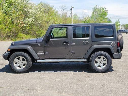 Granite Crystal Metallic Clearcoat 2016 Jeep Wrangler Unlimited Sport